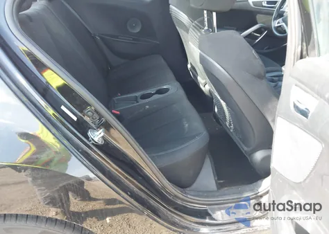 2016 Hyundai Veloster из США, поврежденный, VIN KMHTC6AD1GU292457